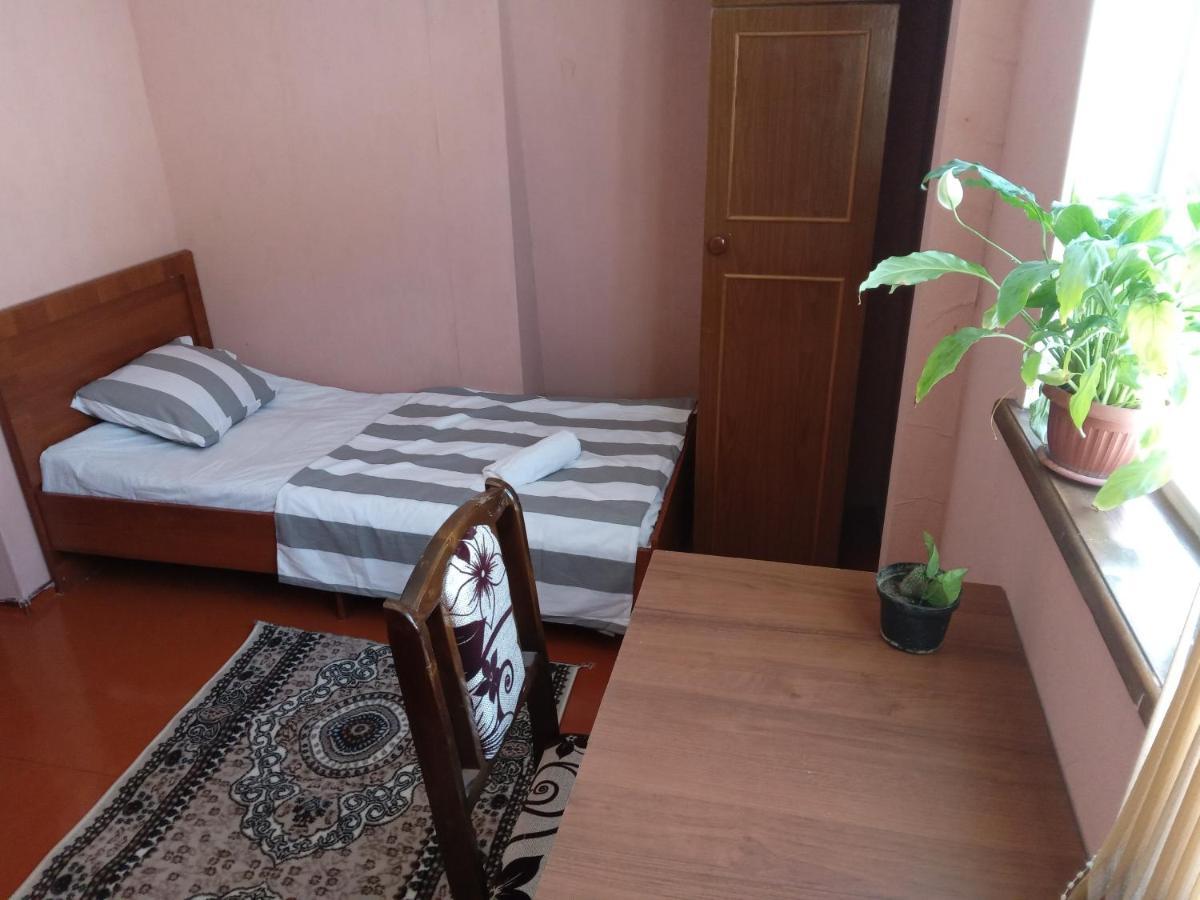 Sayfi Guesthouse Душанбе Экстерьер фото