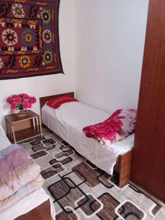 Sayfi Guesthouse Душанбе Экстерьер фото